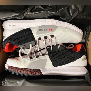 Men’s UA HOVR Forge RC Spikeless Golf Shoes. Never worn & still in original box.